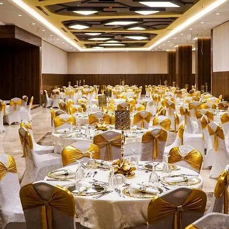 Extenso Hotel 4*